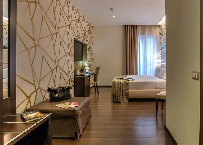 Catone District Hotel 3*